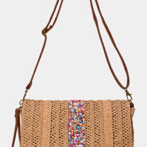 Pochette en paille tressé avec perles colorés