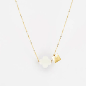 Collier Vega ZAG