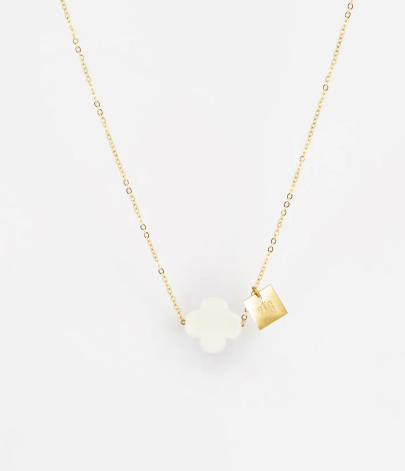 Collier Vega ZAG