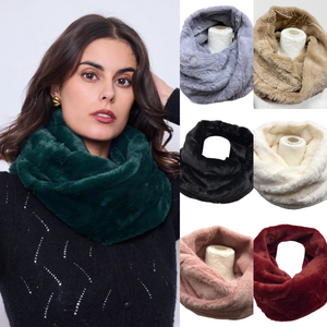 Snood croisé sur le devant en fausse fourrure